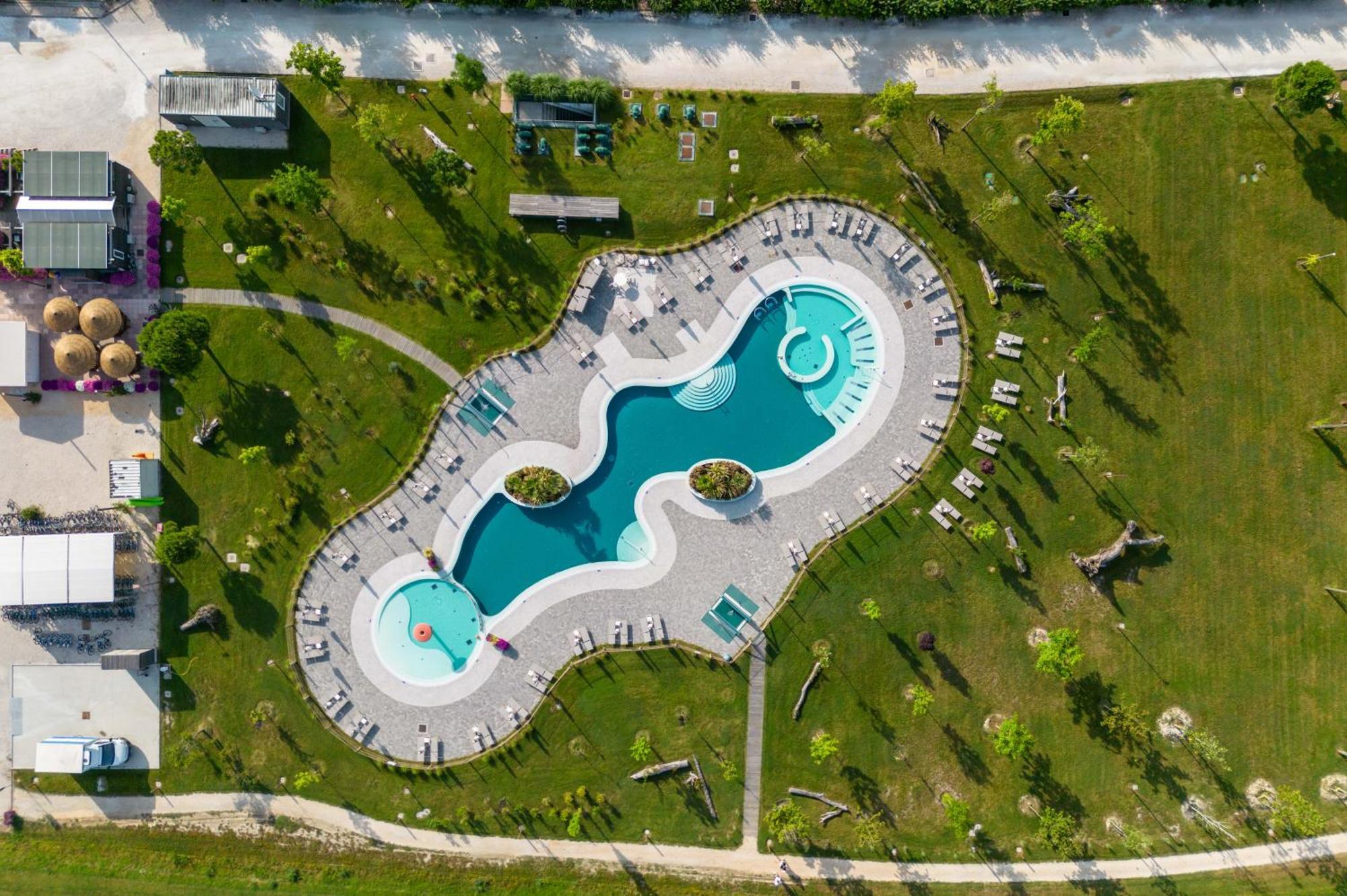 Marina Azzurra Resort Lignano Sabbiadoro Exteriör bild